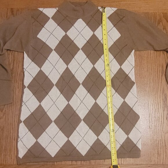 Lord and Taylor cashmere argyle sweater, women's L - Picture 5 of 7